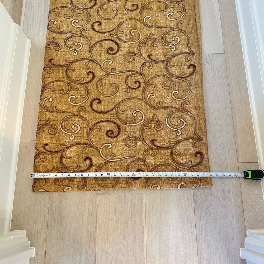 HORCHOW tone on tone curtain - Picture 7 of 12